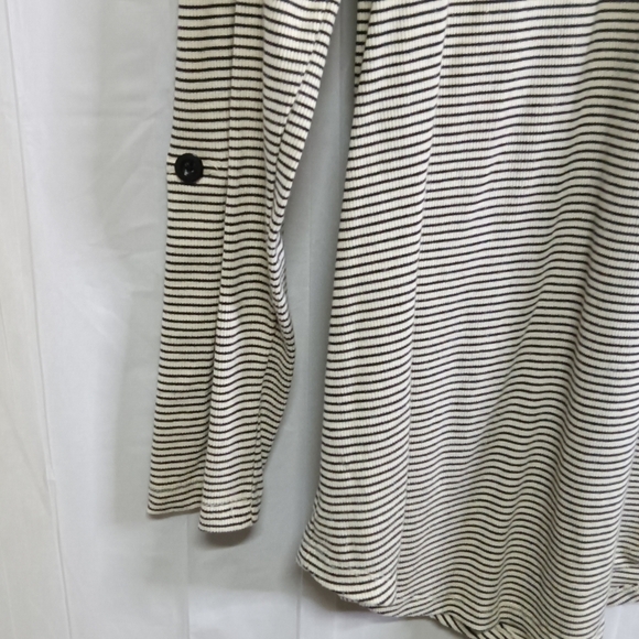 No Boundaries Striped Black and White Knit Pullover Tunic 2XL - Picture 2 of 8